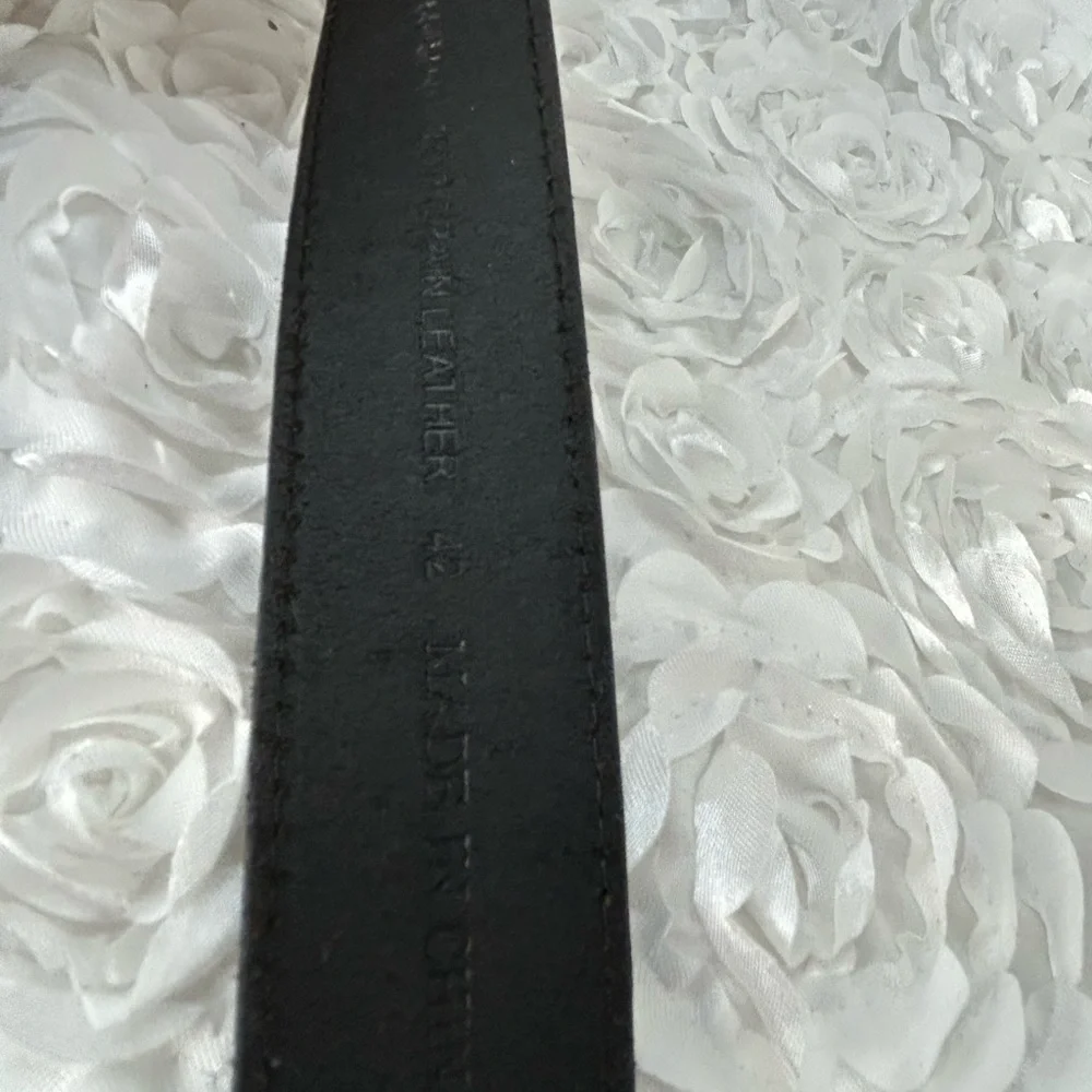 Michigan Glove Co. Black Leather‎ Belt Men's 42
